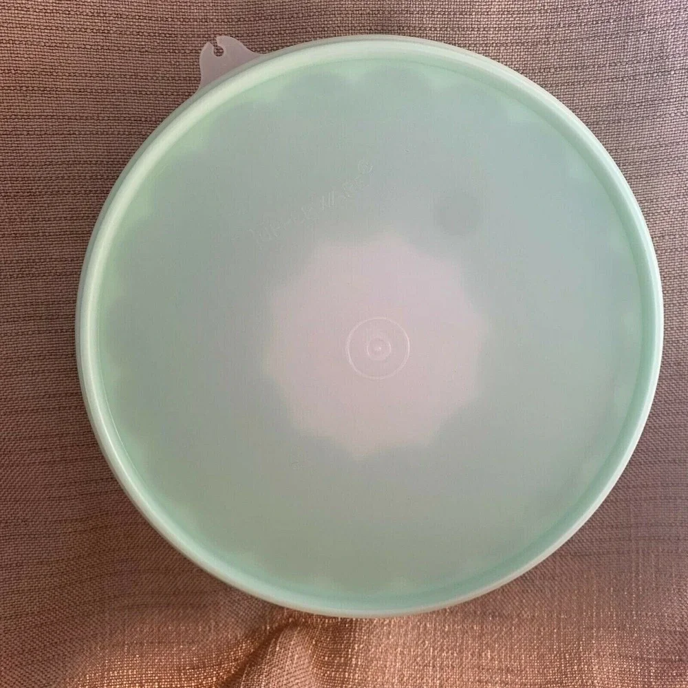 Vintage Tupperware Jello Mold #1201-1202-1203 Mint Green With Insert + Lid 9.5